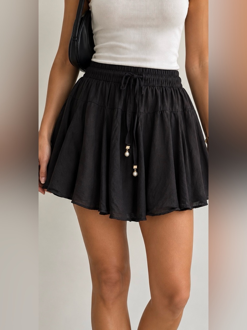 DAZY Black Flowy Skort. Sz. XL